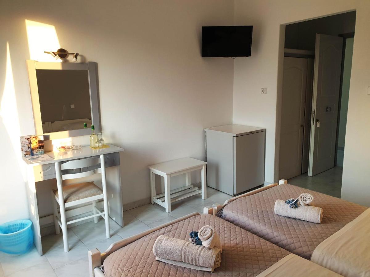 Syros Holidays Vari  Экстерьер фото