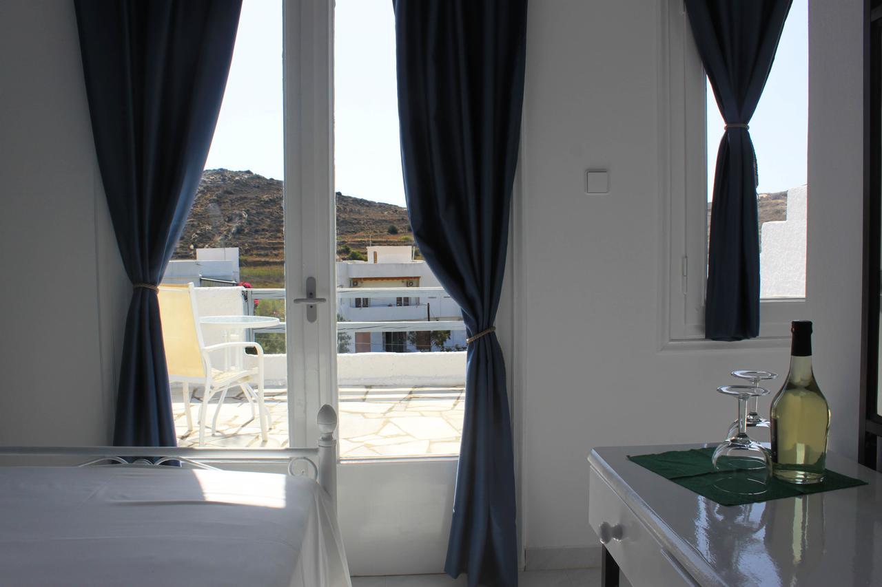 Syros Holidays Vari  Экстерьер фото