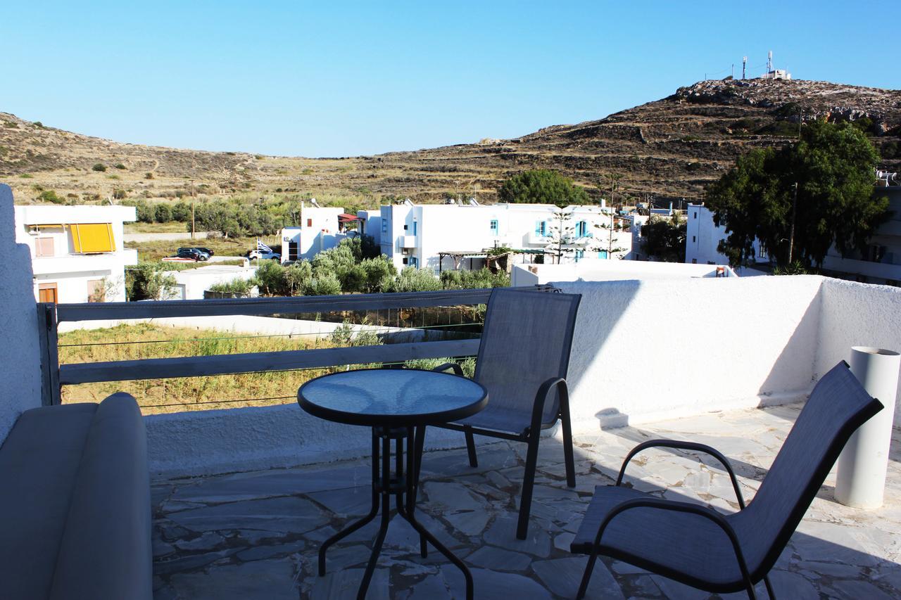Syros Holidays Vari  Экстерьер фото